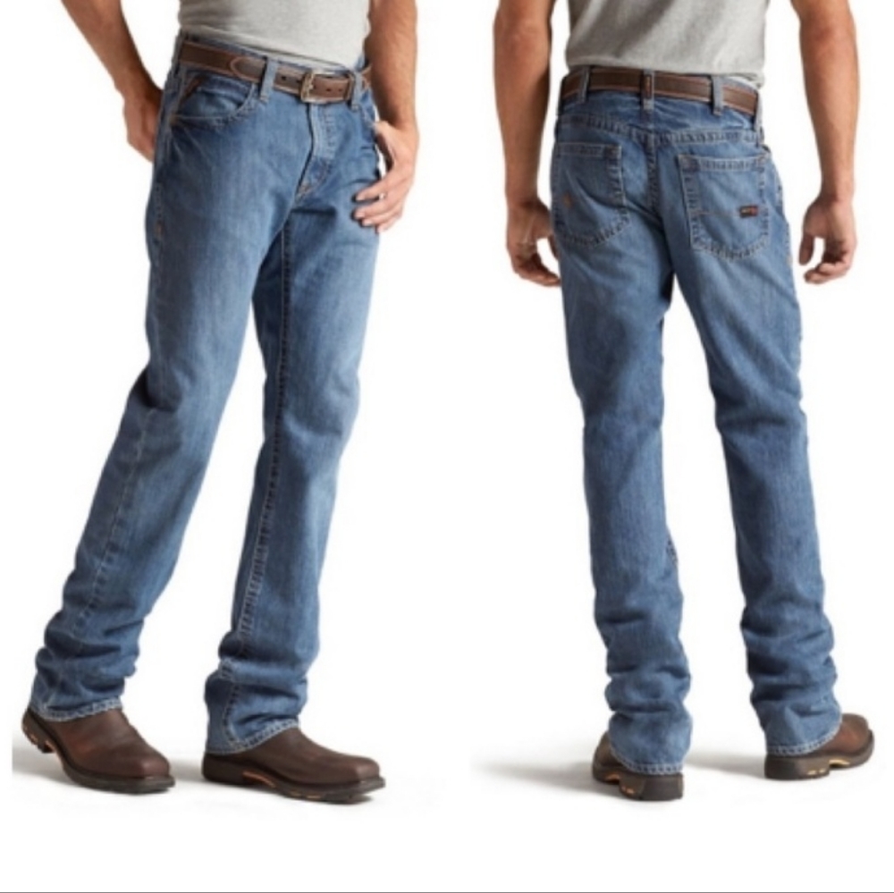 Ariat FR Men 36 x 32.5 Low Rise M4 Flame Resistant Boot Cut Work Jeans